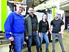 Von links nach rechts: Matthias Kiehlborn, Danny Pauer, Christina Waldeck und Alexander Dinkel: „Bei diesen unterschiedlichen Materialien und Bauteilen hilft kein Standard, da braucht man fachkundige Beratung. Nur so kann man gezielt an Lösungen arbeiten beziehungsweise Prozesse optimieren.“