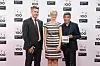 Simone Illing, Leiterin Human Resources, und Matthias Brand, Leiter Entwicklung (beide Heckert), erhalten von Ranga Yogeshwar in Essen die Auszeichnung zum TOP 100-Unternehmen.