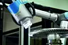 In der Luftfahrt werden Cobots eingesetzt. -