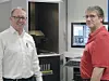 Dirk Arenz, im Vertrieb bei E. Zoller (li.) und Günther Rheinheimer, Werkzeugschleifer bei Nikolaus Grinding Tech.