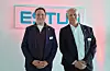 Freuen sich über die Eröffnung der Deutschlandzentale von Estun Automation am Standort Schwäbisch Gmünd: DACH-CEO Ralph Christnacht (links) und Europachef Gerald Mies (rechts).