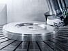 Die Vertikalschleifmaschine TAIYO KOKI CVG 13 ermöglicht der Schittl GmbH ganz neue Herangehensweisen im Fertigungsprozess in höchster Präzision.